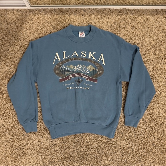 Vintage 90’s Alaska Crewneck - Picture 6 of 9